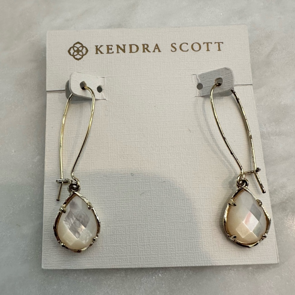Kendra Scott Dee drop earrings - Picture 2 of 9